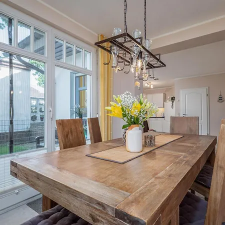 Mueggenburger Weg 12 Haus Meeresrauschen 1 Zingst